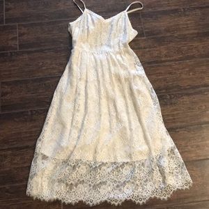A&F EUC cream lace midi dress Small